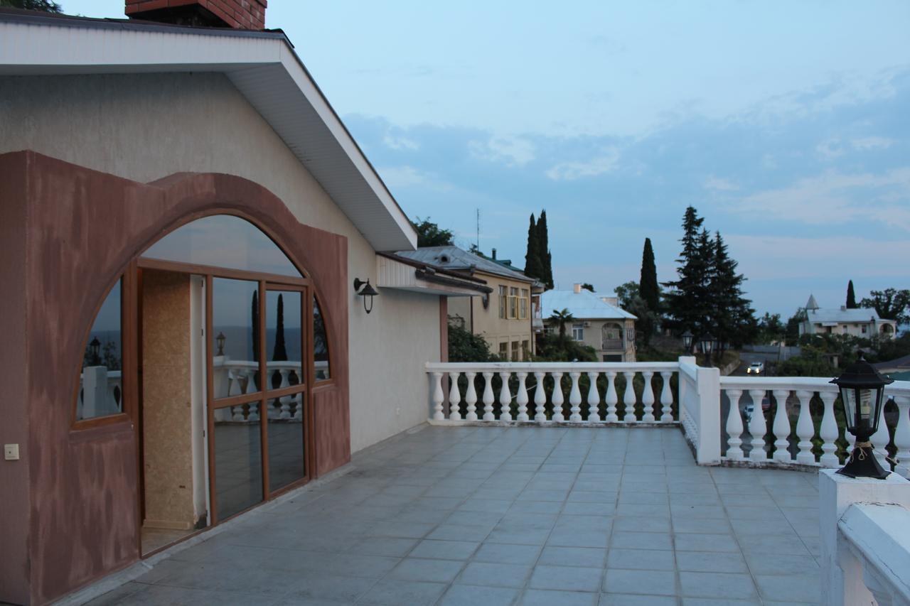 Mamzyshkha Guest House Gagra Bagian luar foto