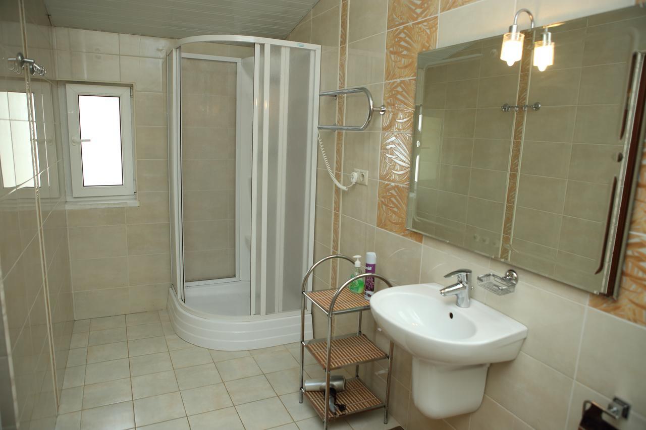 Mamzyshkha Guest House Gagra Bagian luar foto