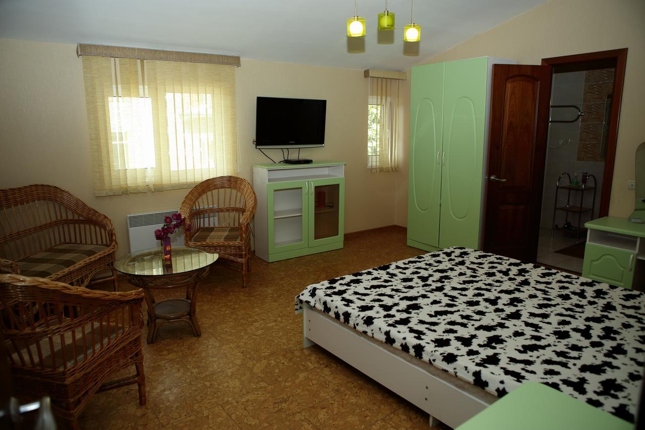 Mamzyshkha Guest House Gagra Bagian luar foto