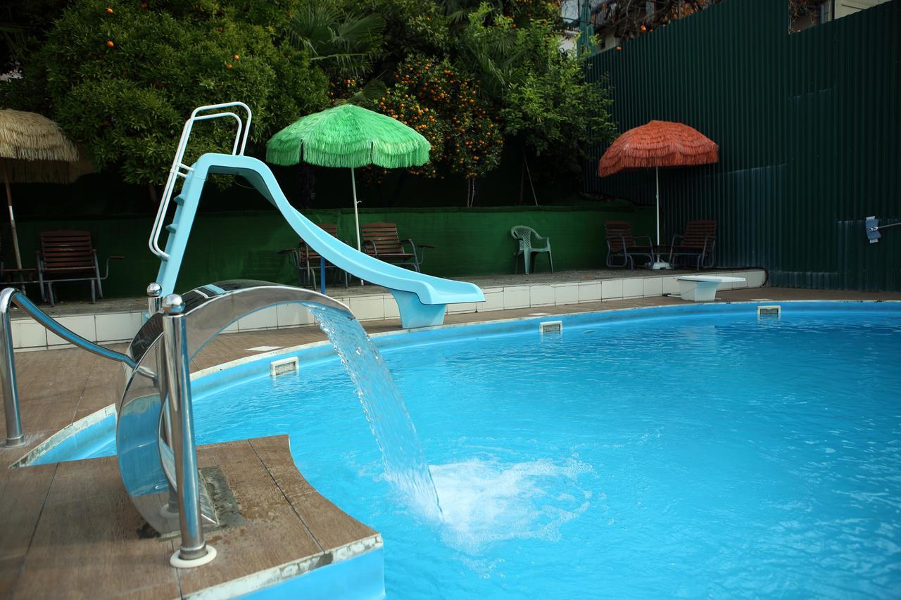 Mamzyshkha Guest House Gagra Bagian luar foto