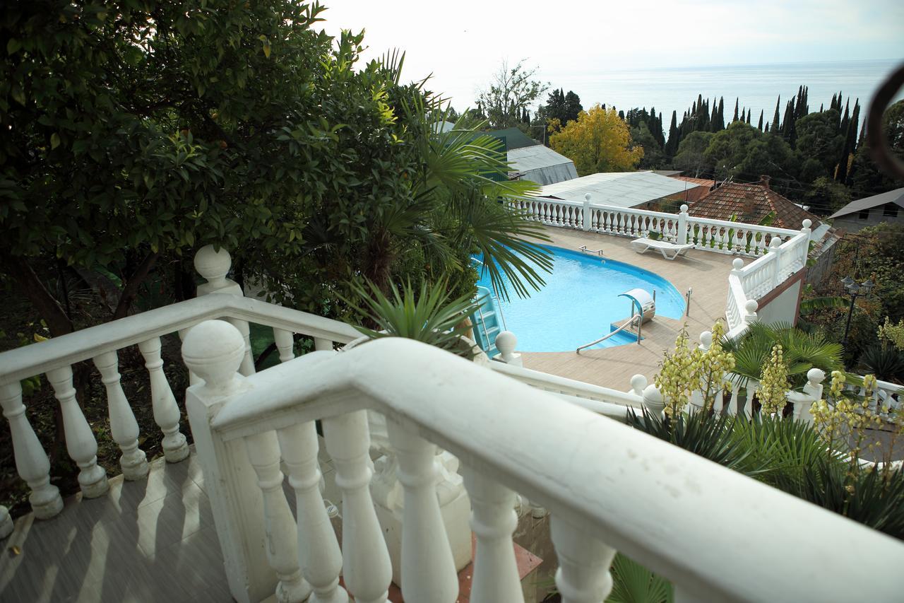Mamzyshkha Guest House Gagra Bagian luar foto
