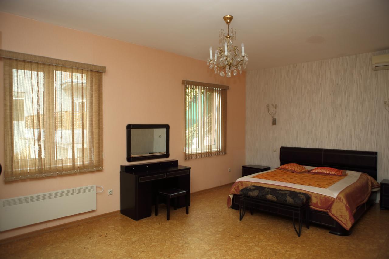 Mamzyshkha Guest House Gagra Bagian luar foto